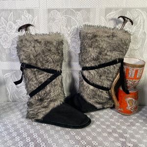 Muk Luks women’s boots